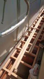 ベランダ木工事